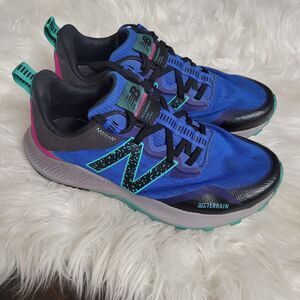 New Balance Nitrel v4 Women’s Size 9.5 Blue Black Teal Running Shoes EUC